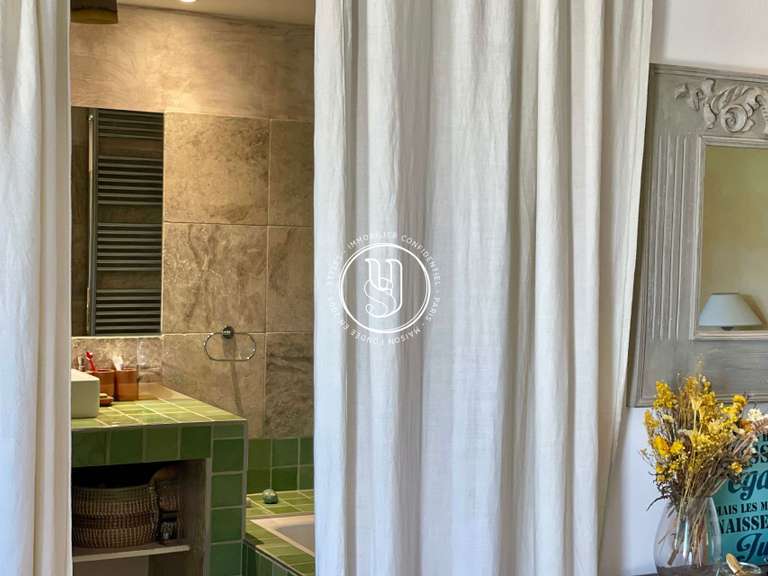 Villa Eygalières - 8 bedrooms - 380m²