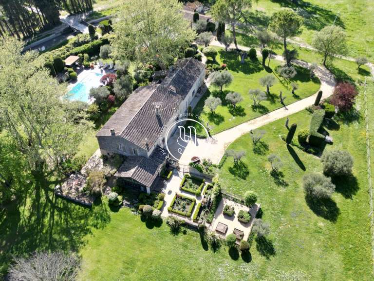 Villa Eygalières - 7 chambres - 460m²