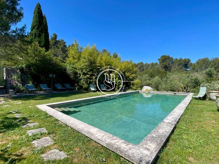 Villa Eygalières - 8 chambres - 380m²