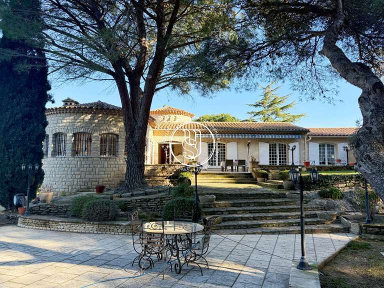 Villa Eygalières - 3 chambres - 180m²