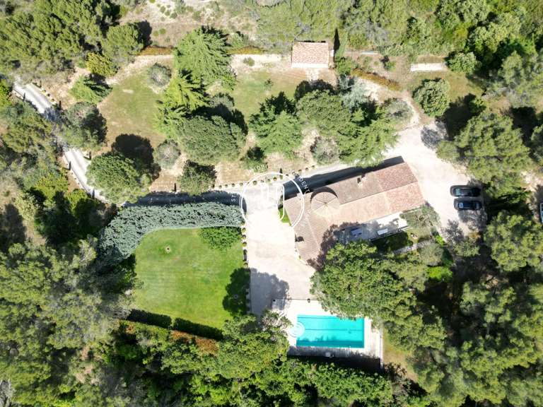Villa Eygalières - 3 chambres - 180m²
