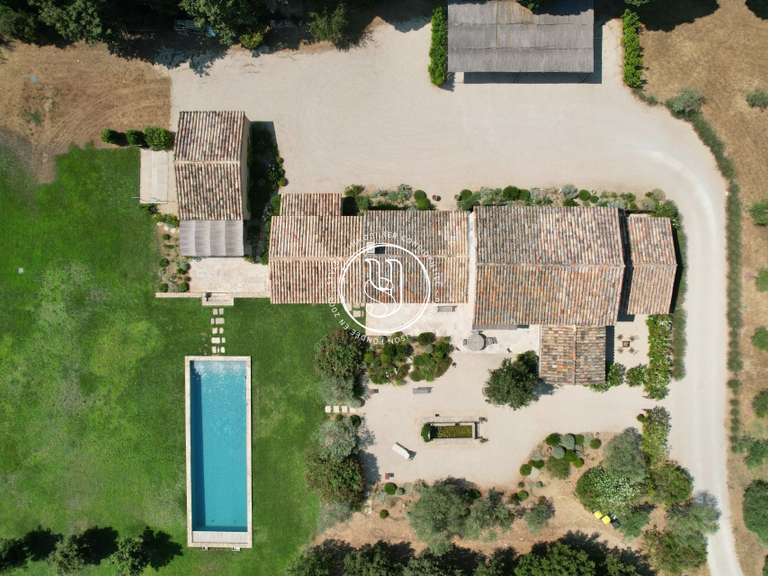 Villa Eygalières - 6 chambres - 222m²