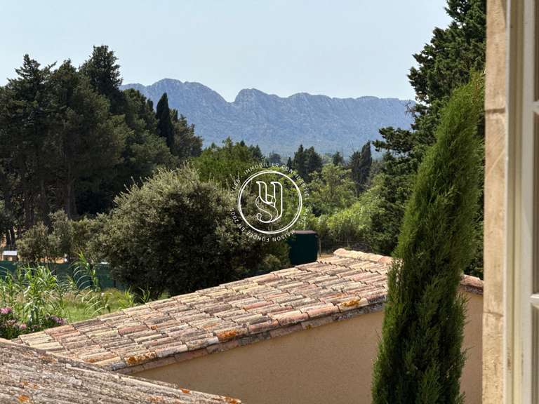Villa Eygalières - 6 chambres - 222m²