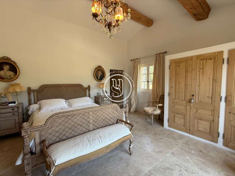 Villa Eygalières - 6 chambres - 222m²