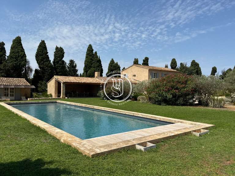 Villa Eygalières - 6 chambres - 222m²