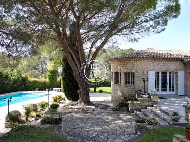 Villa Eygalières - 3 chambres - 180m²
