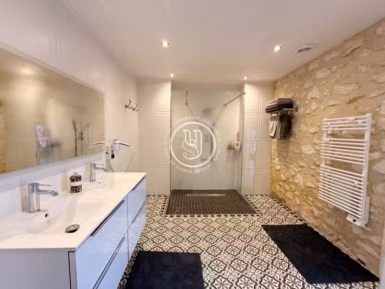 Villa Eygalières - 4 chambres - 303m²