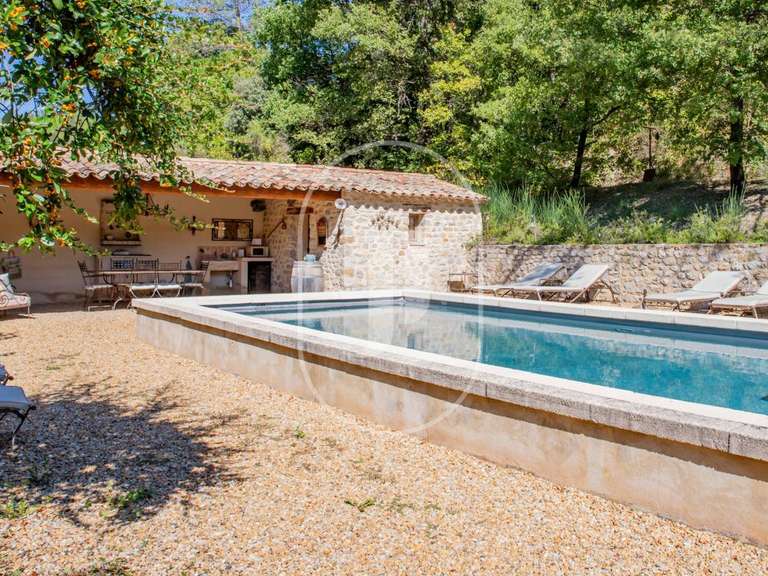 Maison Eygaliers - 8 chambres - 306m²