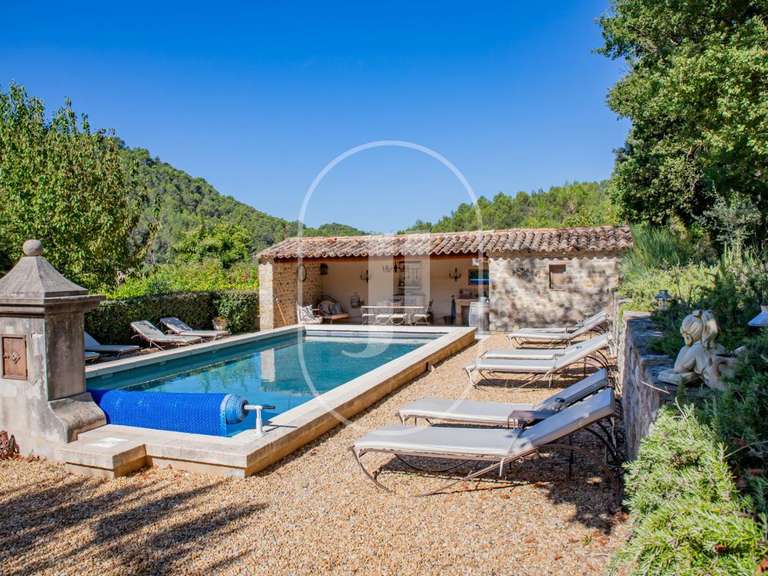 Maison Eygaliers - 8 chambres - 306m²