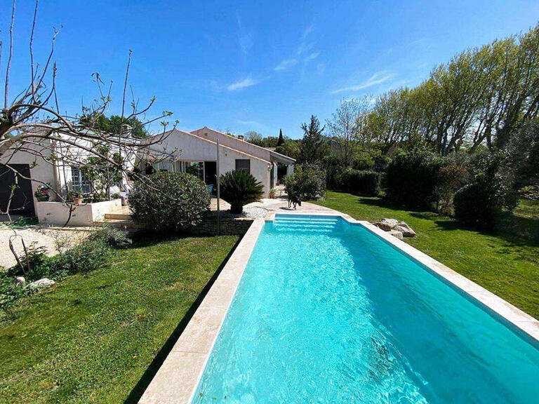 House Eyguières - 4 bedrooms