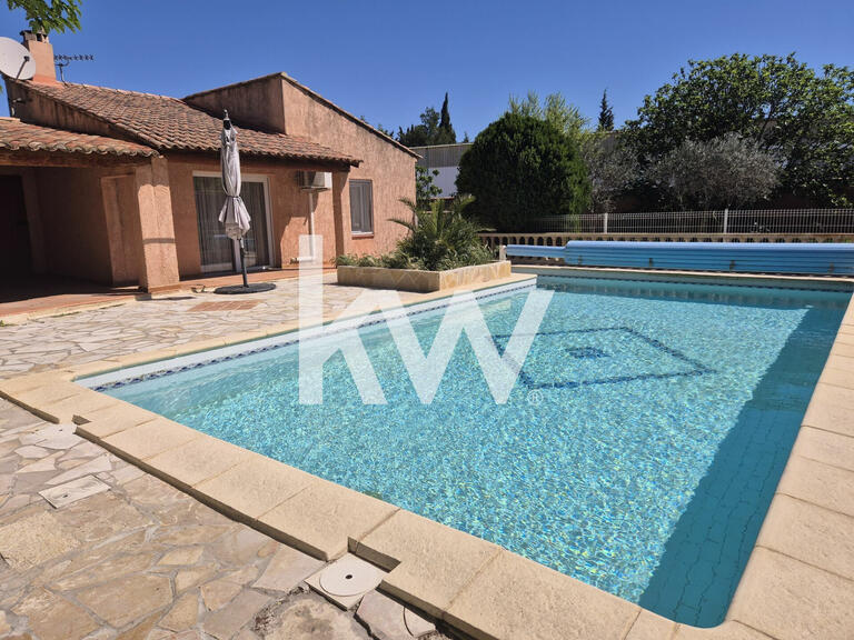 Villa Eyguières - 4 chambres - 167m²
