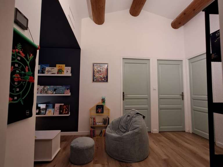 Villa Eyguières - 5 chambres - 150m²