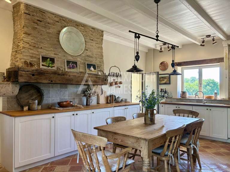 Bien atypique Eymet - 5 chambres - 253m²