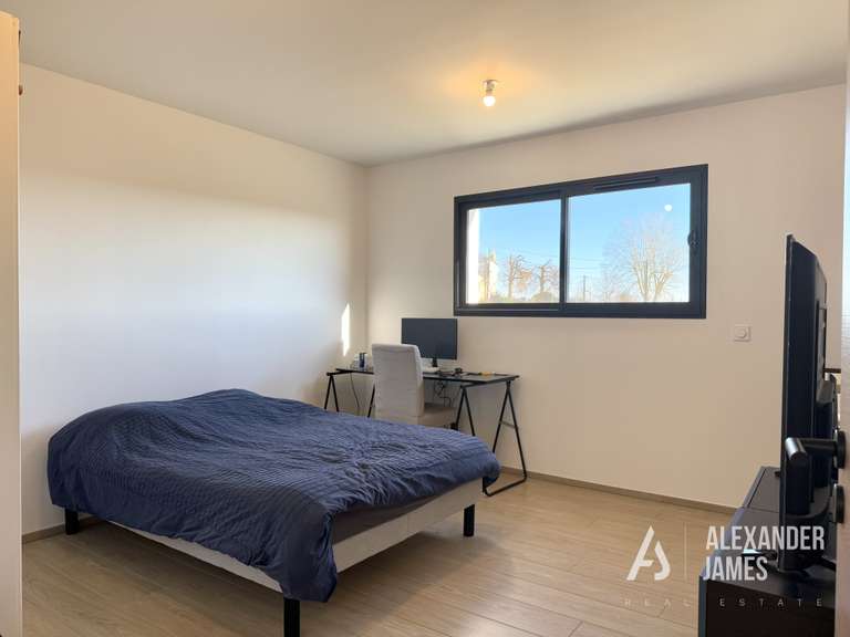 House Eymet - 5 bedrooms - 219m²