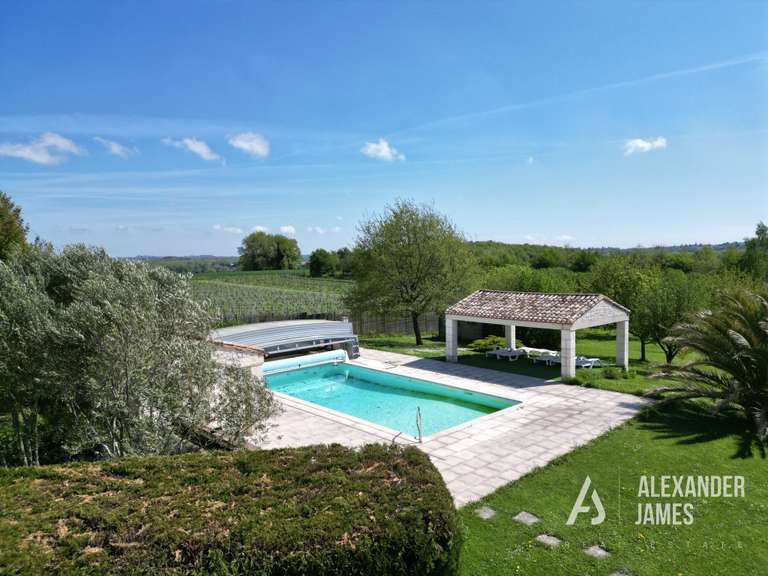 House Eymet - 7 bedrooms - 351m²