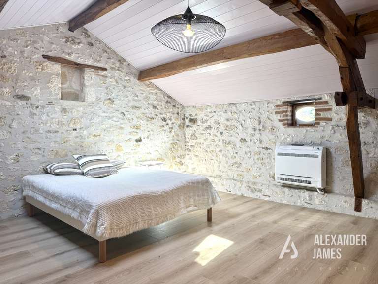 House Eymet - 7 bedrooms - 351m²