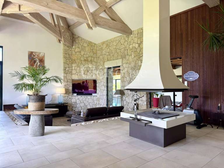 Maison Eymet - 3 chambres - 321m²