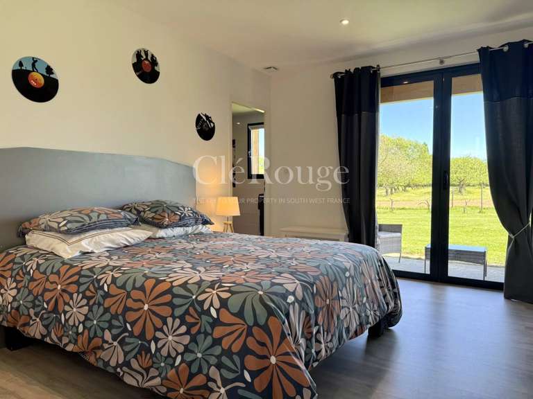 Maison Eymet - 3 chambres - 321m²