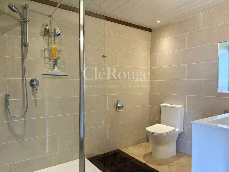 House Eymet - 4 bedrooms - 245m²