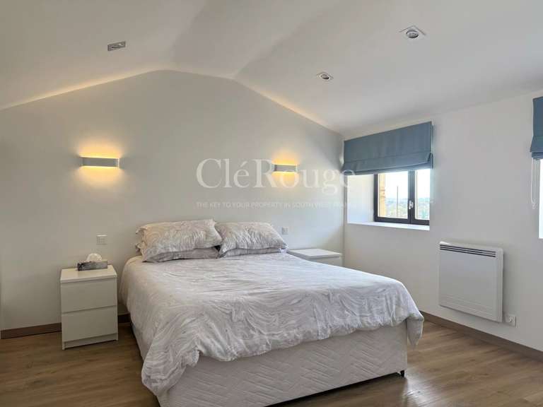 House Eymet - 4 bedrooms - 245m²