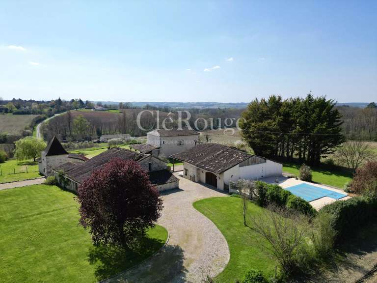 House Eymet - 4 bedrooms - 245m²