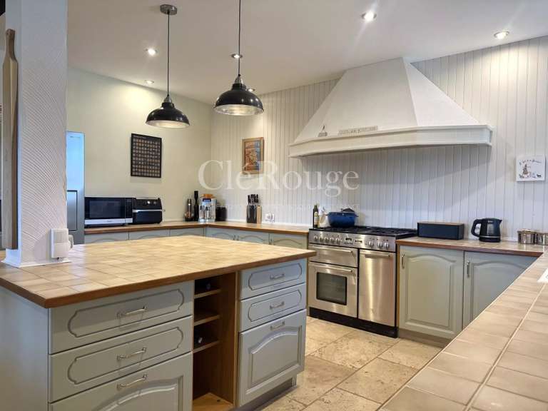 House Eymet - 4 bedrooms - 245m²