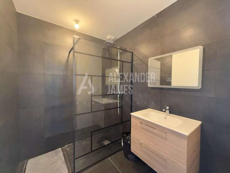 House Eymet - 5 bedrooms - 219m²