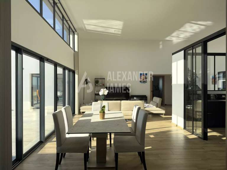 House Eymet - 5 bedrooms - 219m²