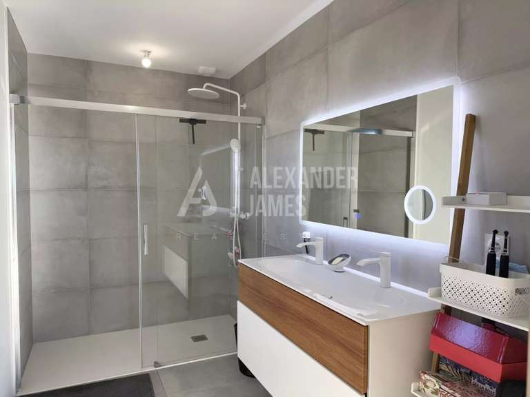 House Eymet - 5 bedrooms - 219m²