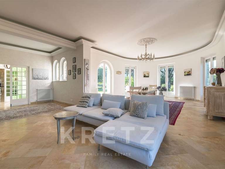 Château Eynesse - 24 chambres - 1300m²