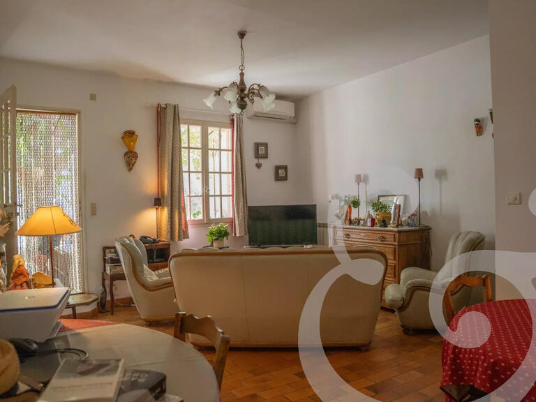 Maison Eyragues - 13 chambres - 695m²