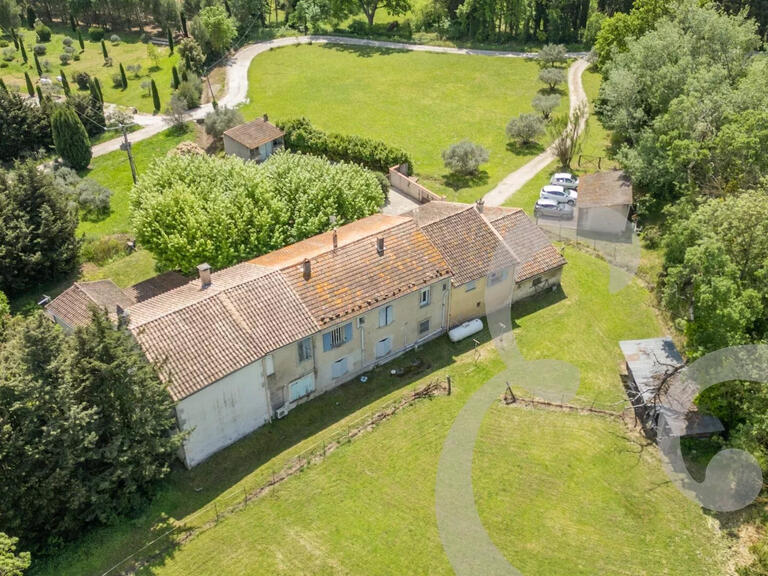 Maison Eyragues - 13 chambres - 695m²