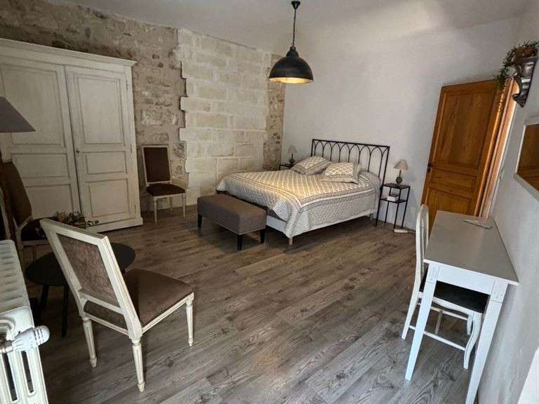 Maison Eyragues - 335m²