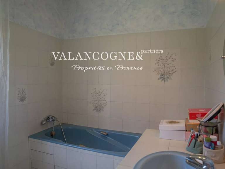 Maison Eyragues - 13 chambres - 695m²