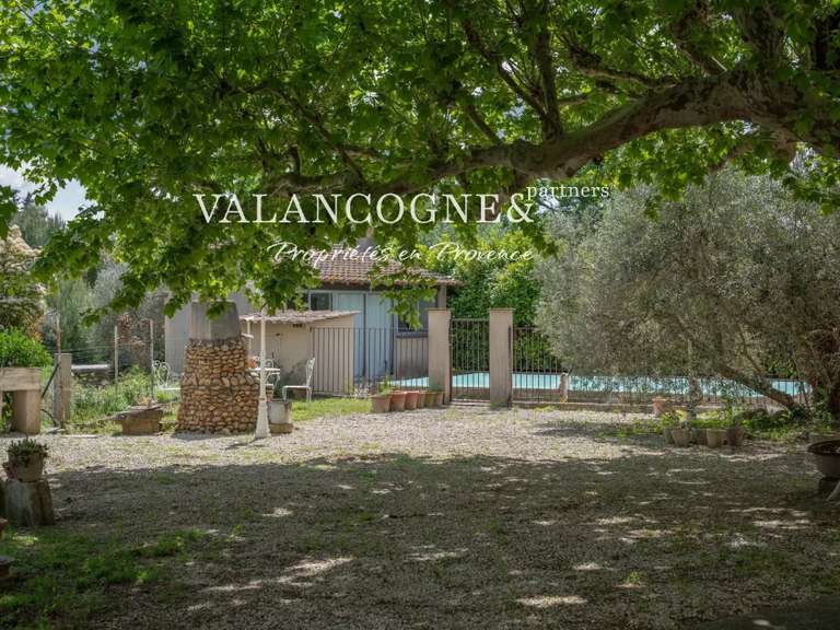 Maison Eyragues - 13 chambres - 695m²