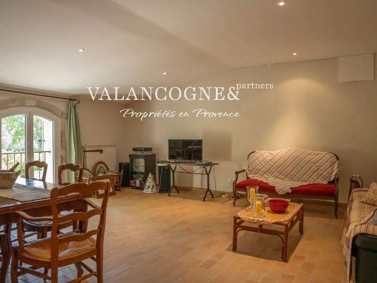 Maison Eyragues - 13 chambres - 695m²