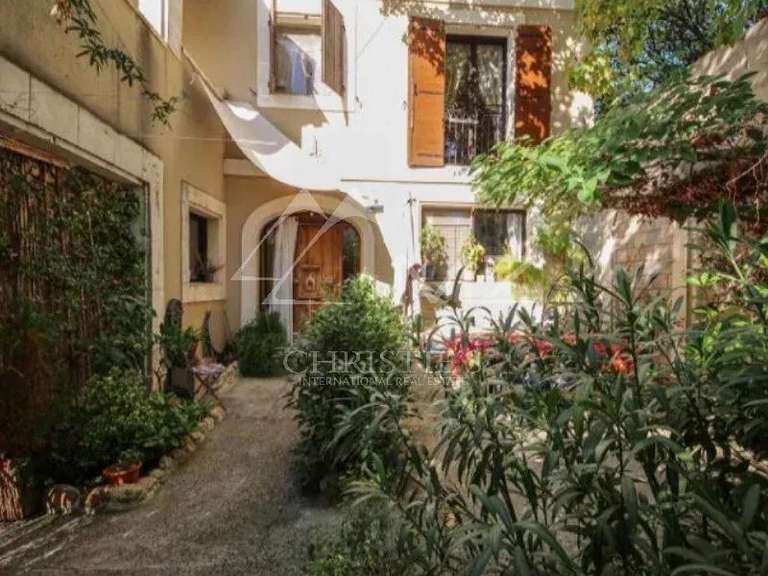 Maison Eyragues - 5 chambres - 250m²