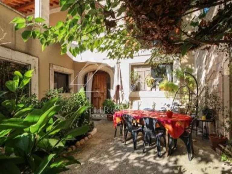 Maison Eyragues - 5 chambres - 250m²