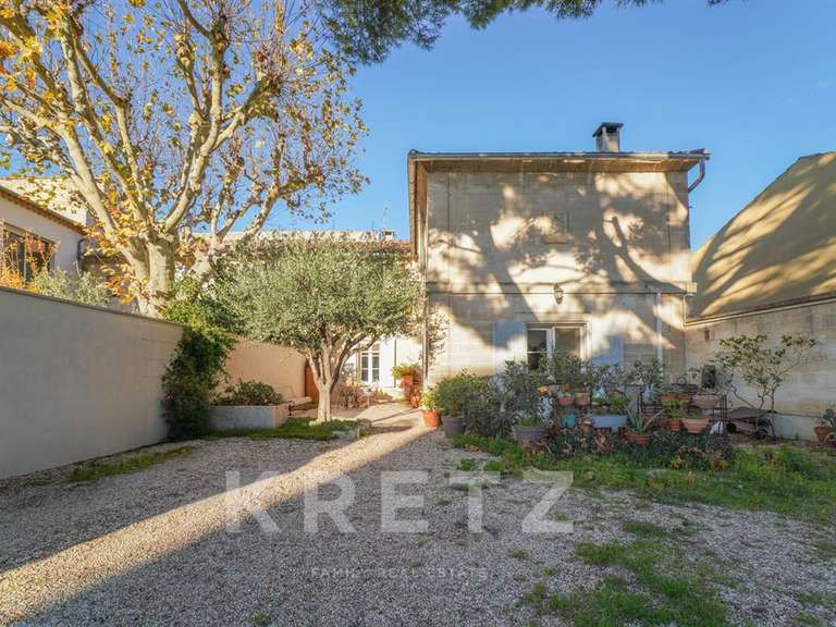Maison Eyragues - 5 chambres - 211m²