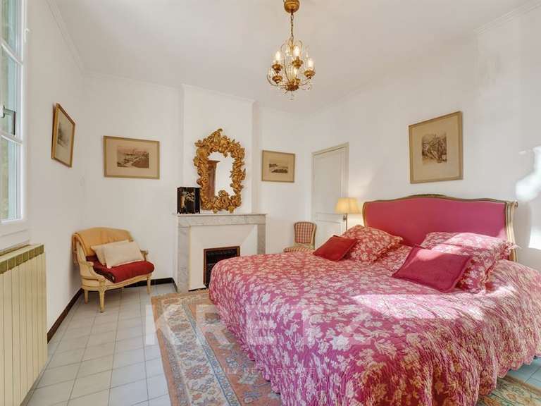 Maison Eyragues - 5 chambres - 211m²