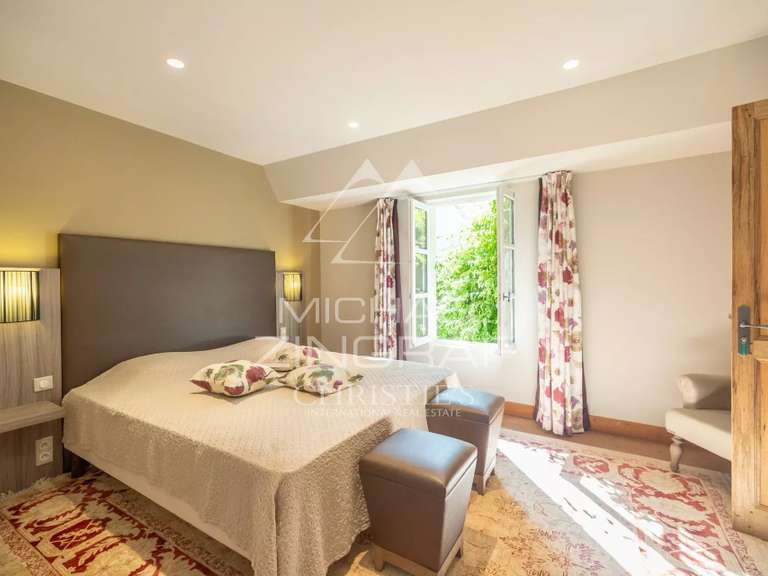Maison Eyragues - 4 chambres - 211m²
