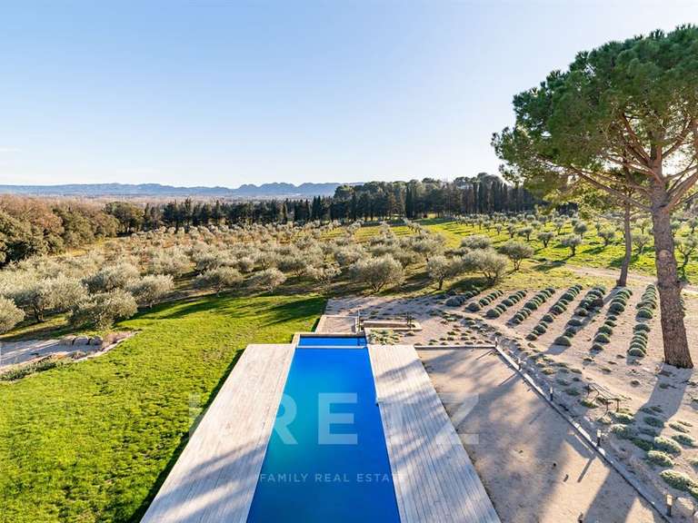 House Eyragues - 6 bedrooms - 496m²