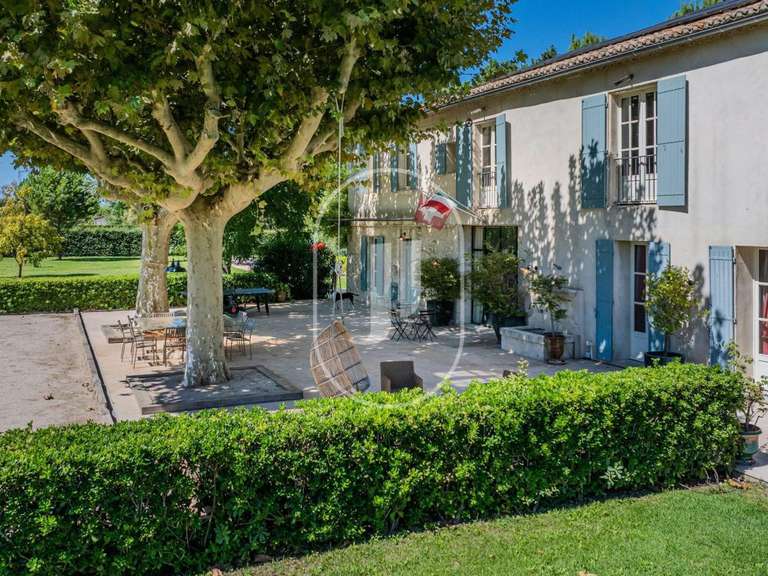 Maison Eyragues - 6 chambres - 320m²