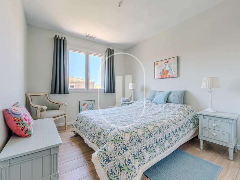 Maison Eyragues - 3 chambres - 100m²