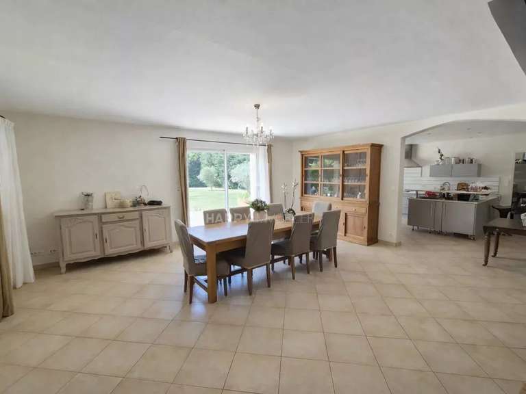 Maison Eyragues - 5 chambres - 290m²