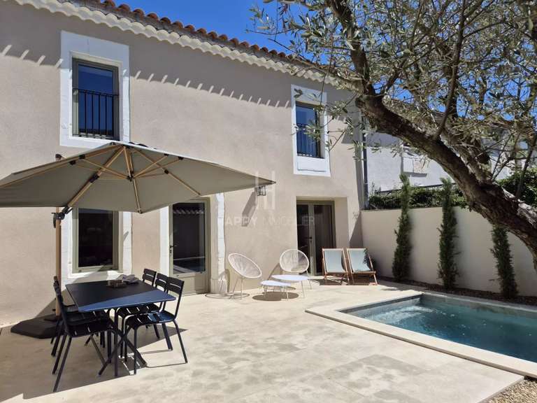 Maison Eyragues - 4 chambres - 122m²