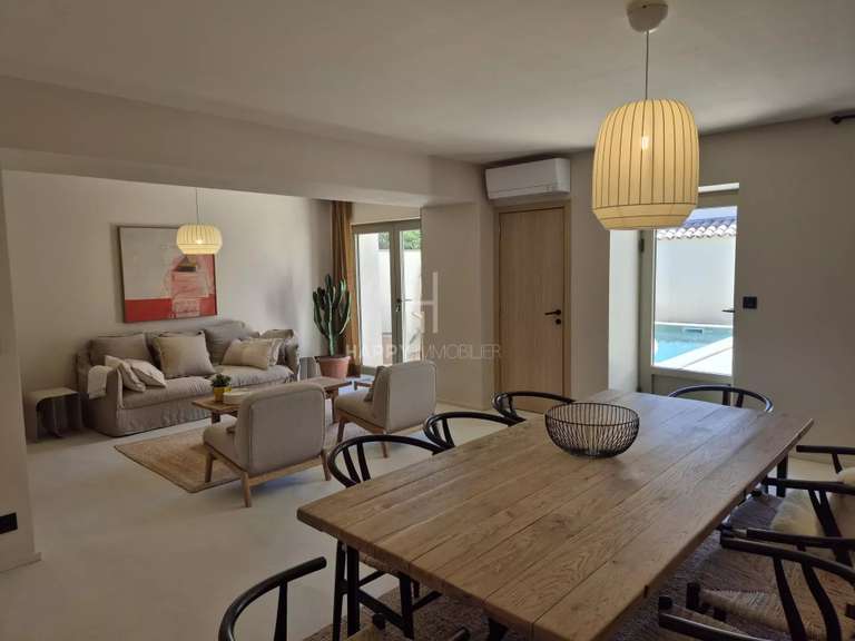 Maison Eyragues - 4 chambres - 122m²