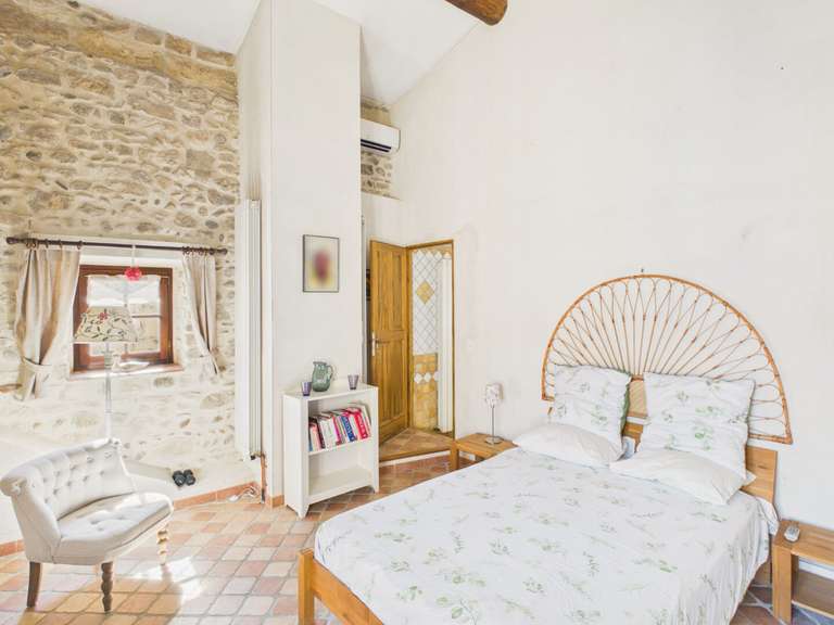 House Eyragues - 5 bedrooms - 268m²