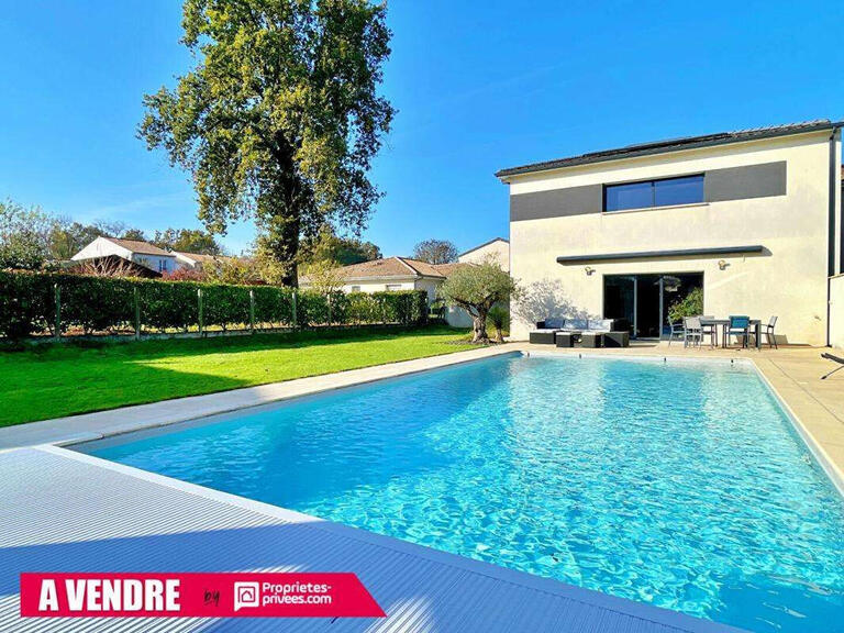 House Eysines - 4 bedrooms
