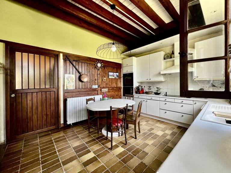 Maison Eysines - 4 chambres - 250m²